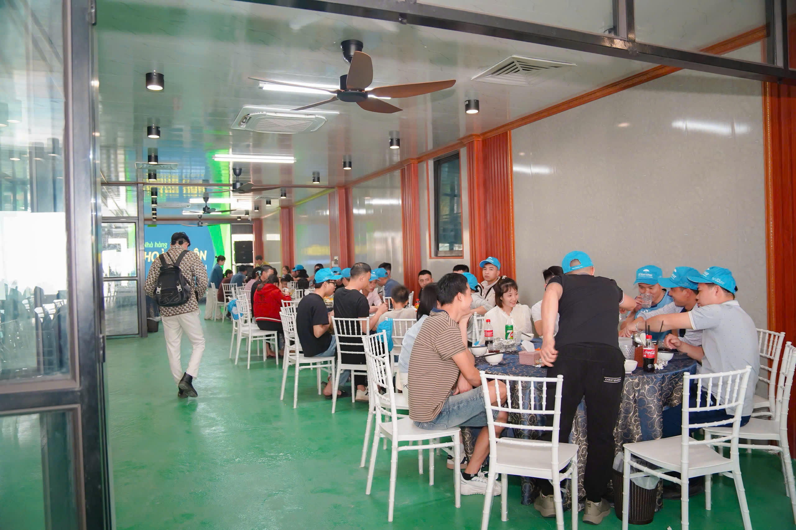 Top 15 quán ăn ngon Cô Tô hải sản siêu tươi giá siêu rẻ