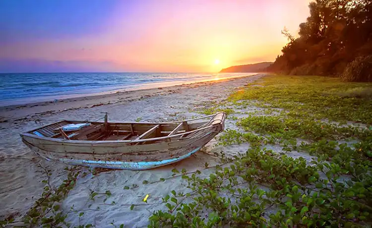 bãi biển cô tô