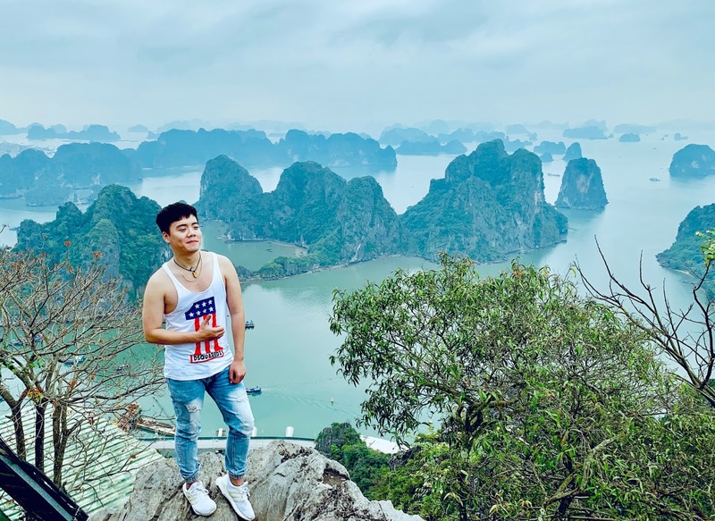 Núi Bài Thơ - Review địa điểm check in số 1 Quảng Ninh 