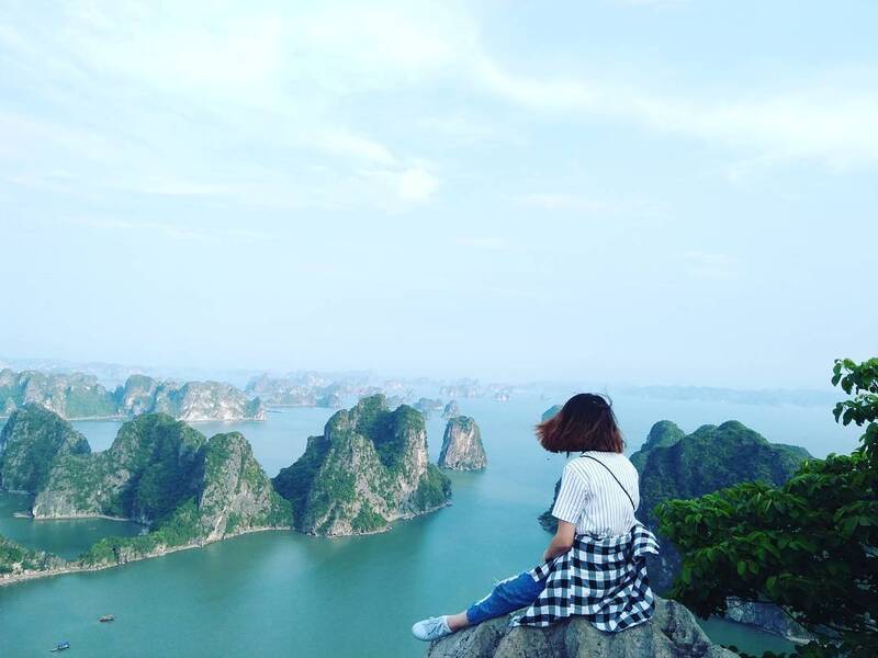 Núi Bài Thơ - Review địa điểm check in số 1 Quảng Ninh 