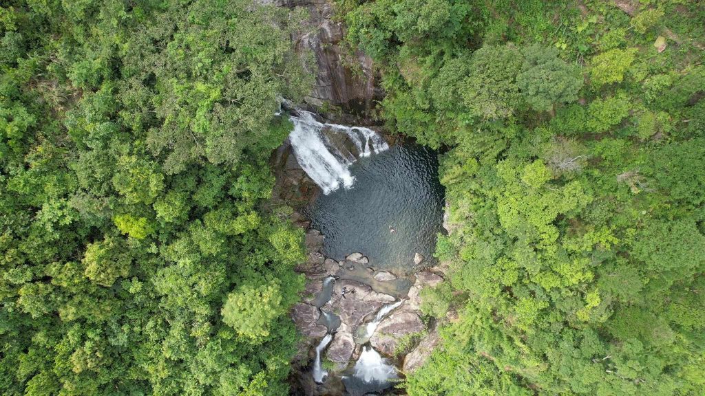 Khám Phá Thác Khe Vằn - Thác 3 Tầng Đẹp Nhất Quảng Ninh