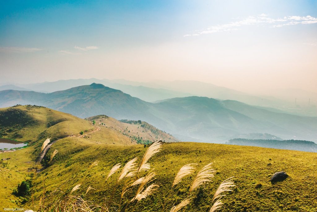 Khám phá đỉnh Bình Hương - Đà Lạt thu nhỏ tại Quảng Ninh