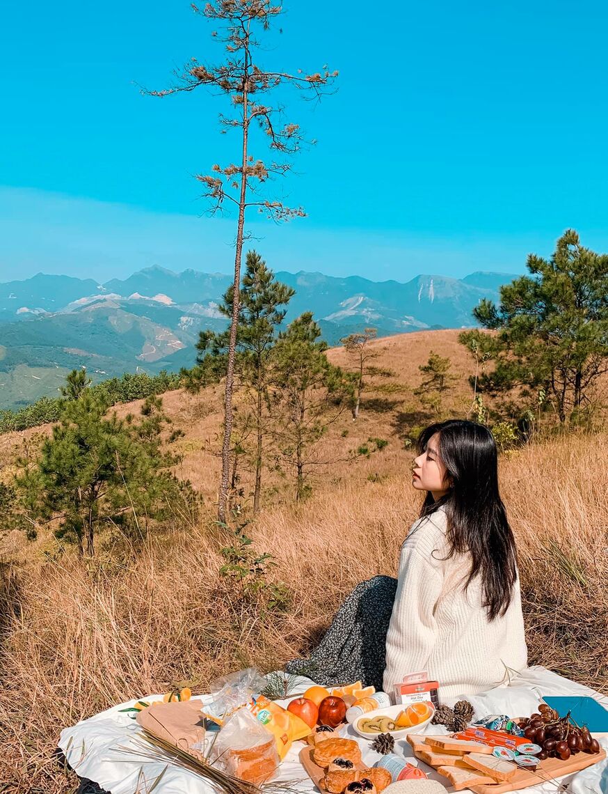 Khám phá đỉnh Bình Hương - Đà Lạt thu nhỏ tại Quảng Ninh