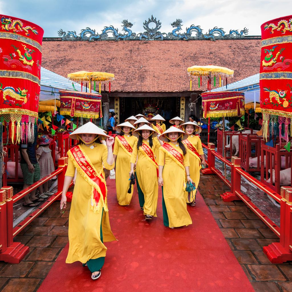 Top 8 lễ hội Quảng Ninh linh thiêng nổi tiếng tại đất mỏ