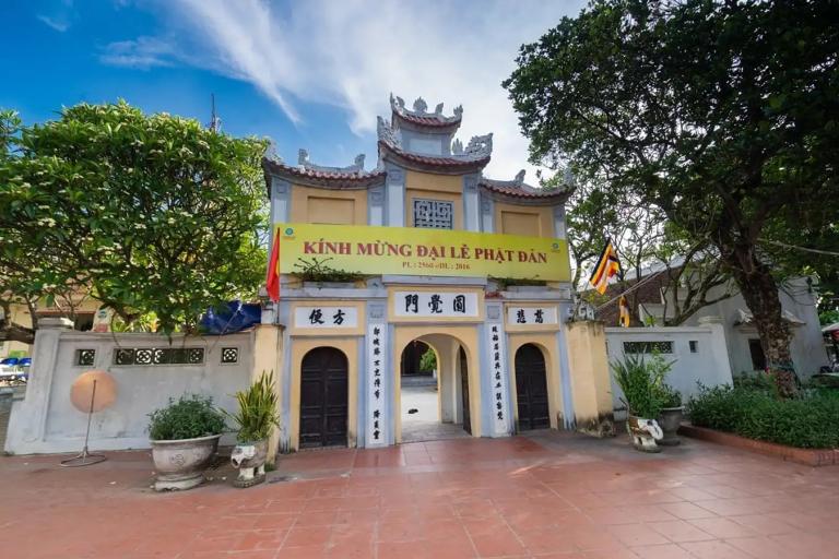 Chùa Một Cột - Kiến trúc tâm linh ấn tượng của thủ đô Hà Nội