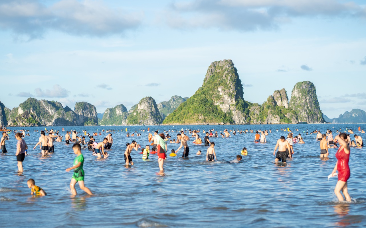 Review khu du lịch Phương Đông Vân Đồn chơi gì ăn gì chi tiết nhất