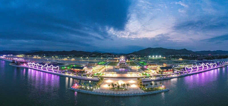 Review khu du lịch Phương Đông Vân Đồn chơi gì ăn gì chi tiết nhất