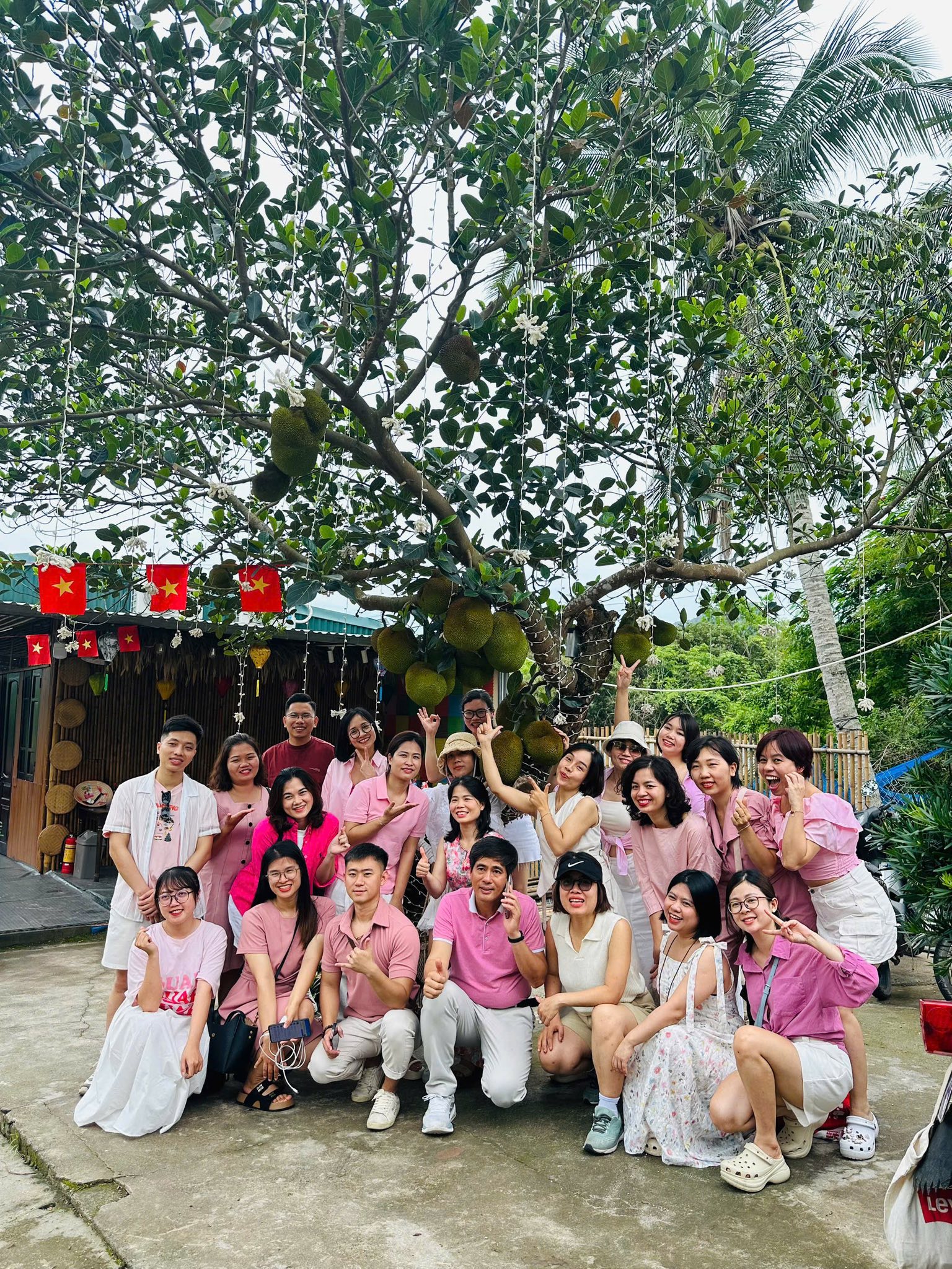 Top 10 nhà hàng ngon gần Sonasea Vân Đồn Quảng Ninh được yêu thích