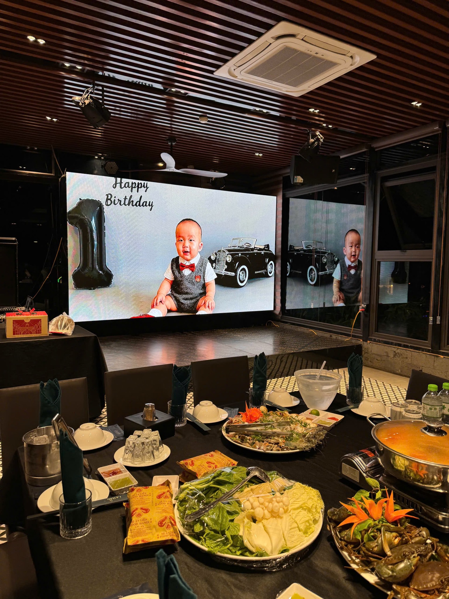 Gợi Ý 10 Nhà Hàng Ngon Gần Khu Du Lịch Phương Đông Vân Đồn